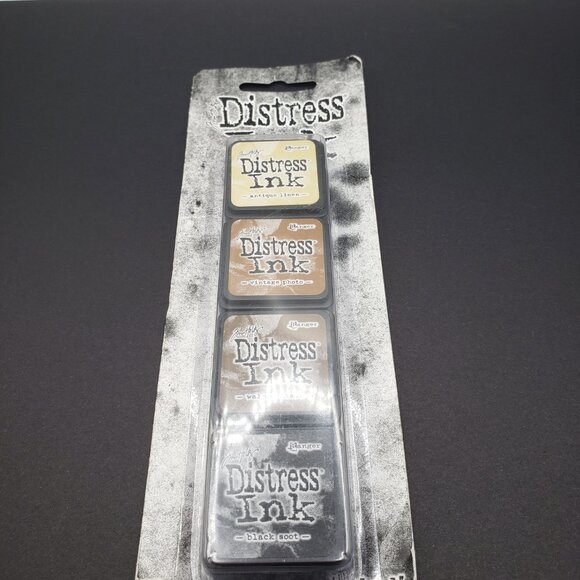 Tim Holtz Distress Ink pads - Picture 2 of 2